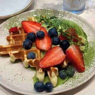waffle matcha cream